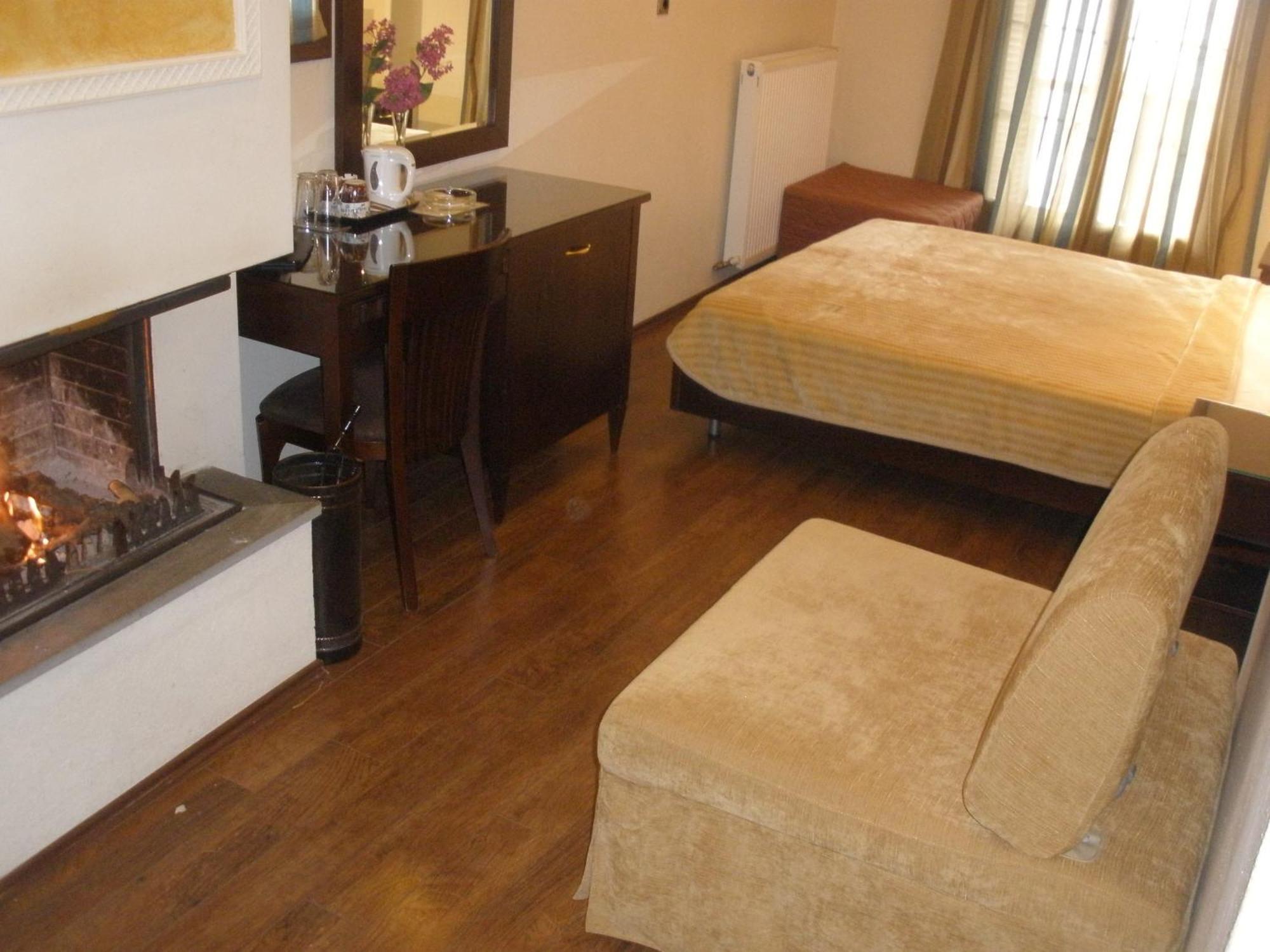 Pelias Hotel بورتاريا المظهر الخارجي الصورة